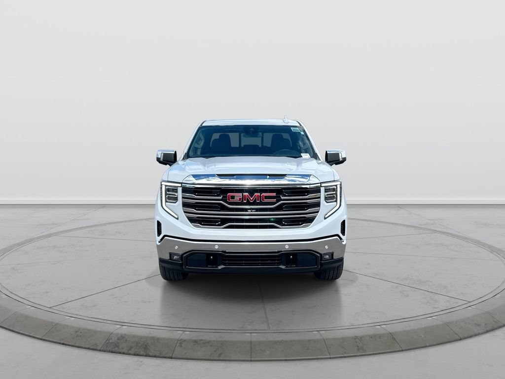 Used 2026 GMC Sierra 1500 SLT w/ SLT Premium Plus Package AWD/4WD image 3