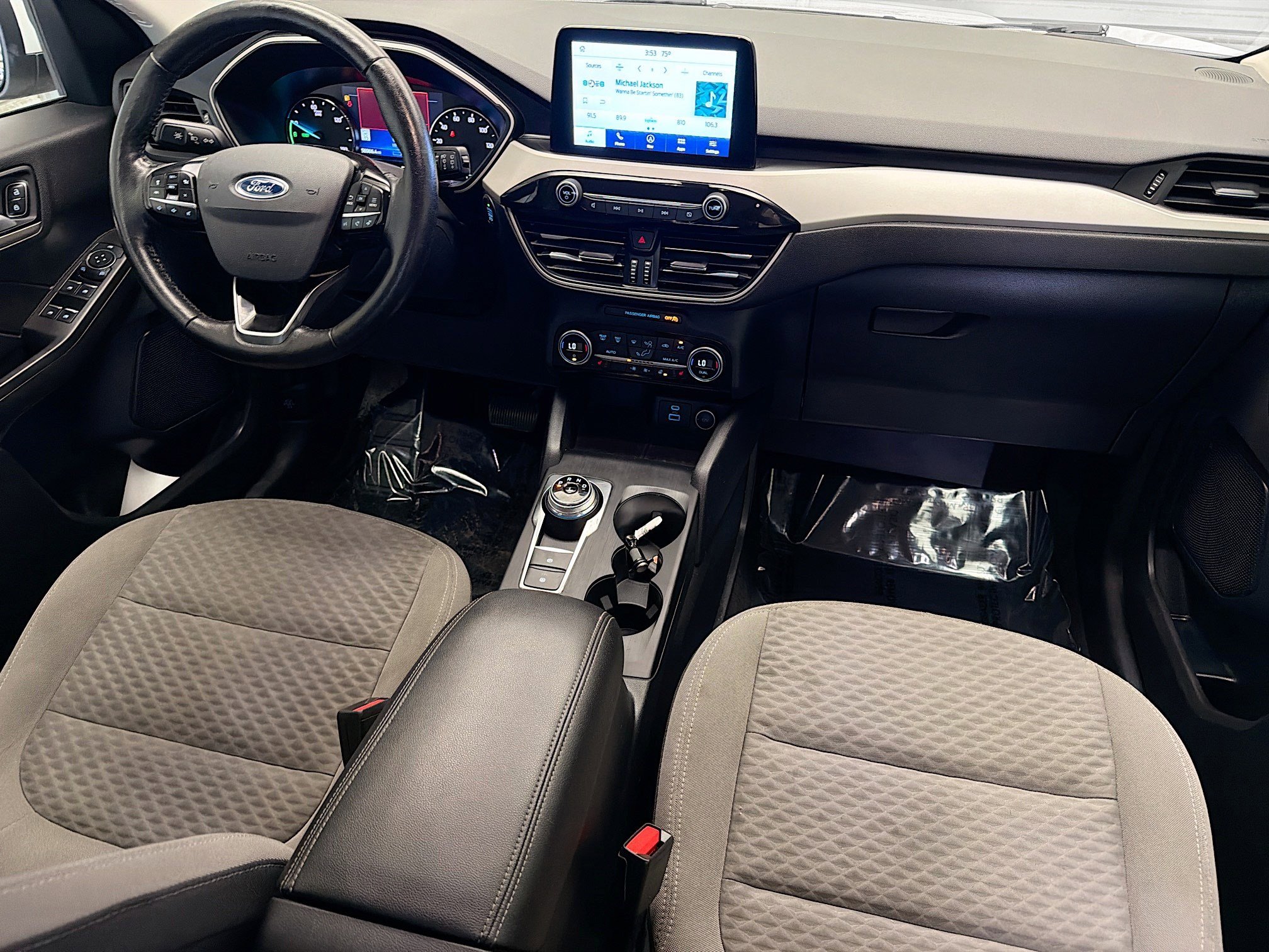 Used 2021 Ford Escape SE w/ Convenience Package image 12