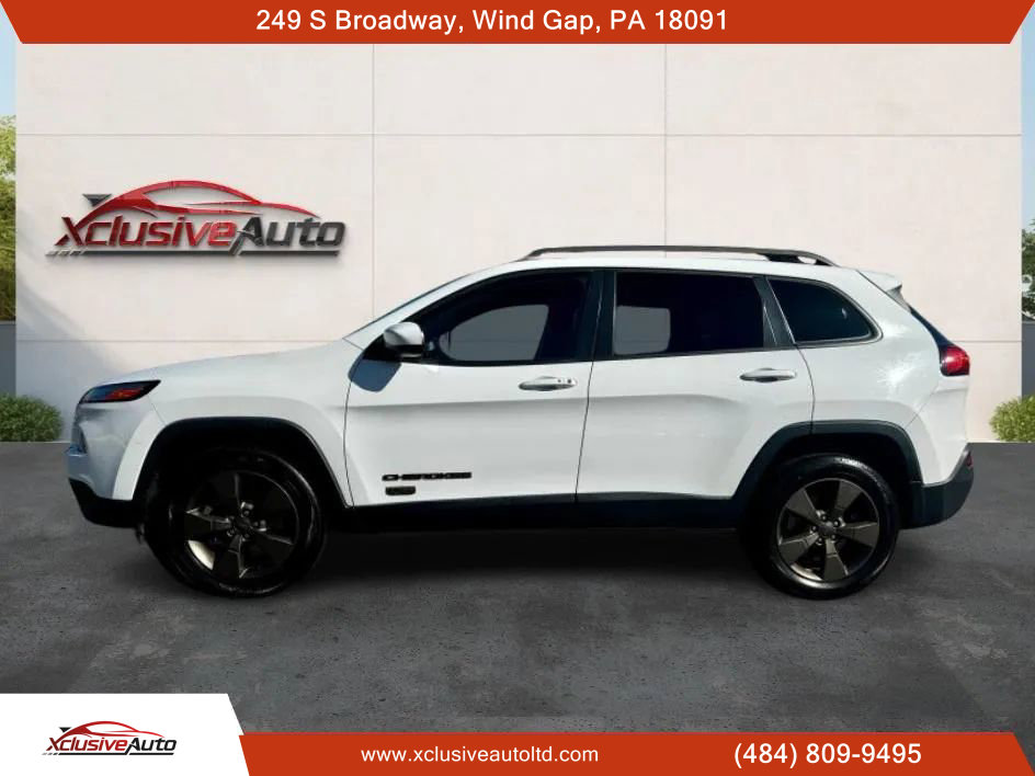 Used 2016 Jeep Cherokee 75th Anniversary image 4