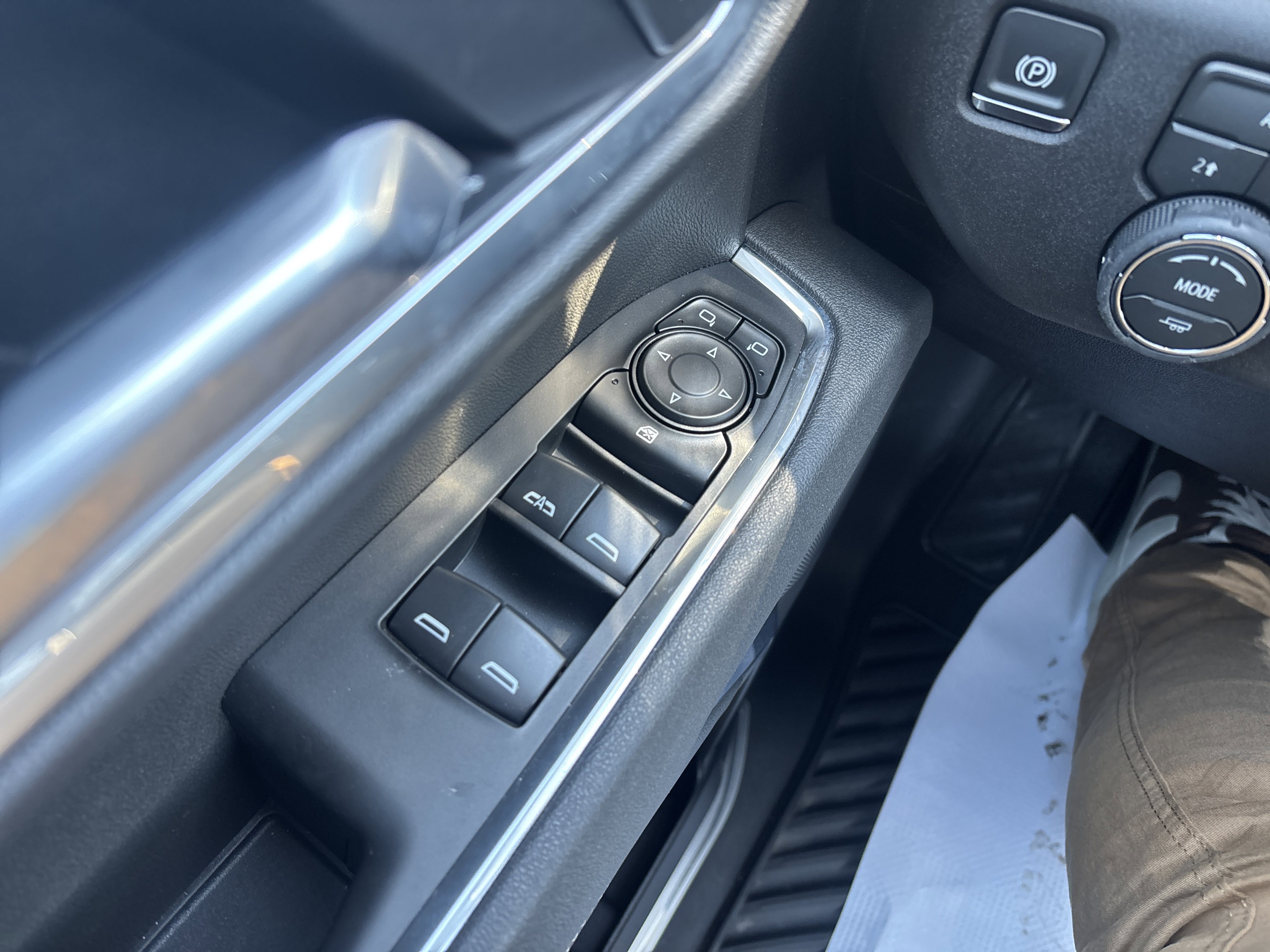 New 2026 Chevrolet Silverado 1500 LT image 16