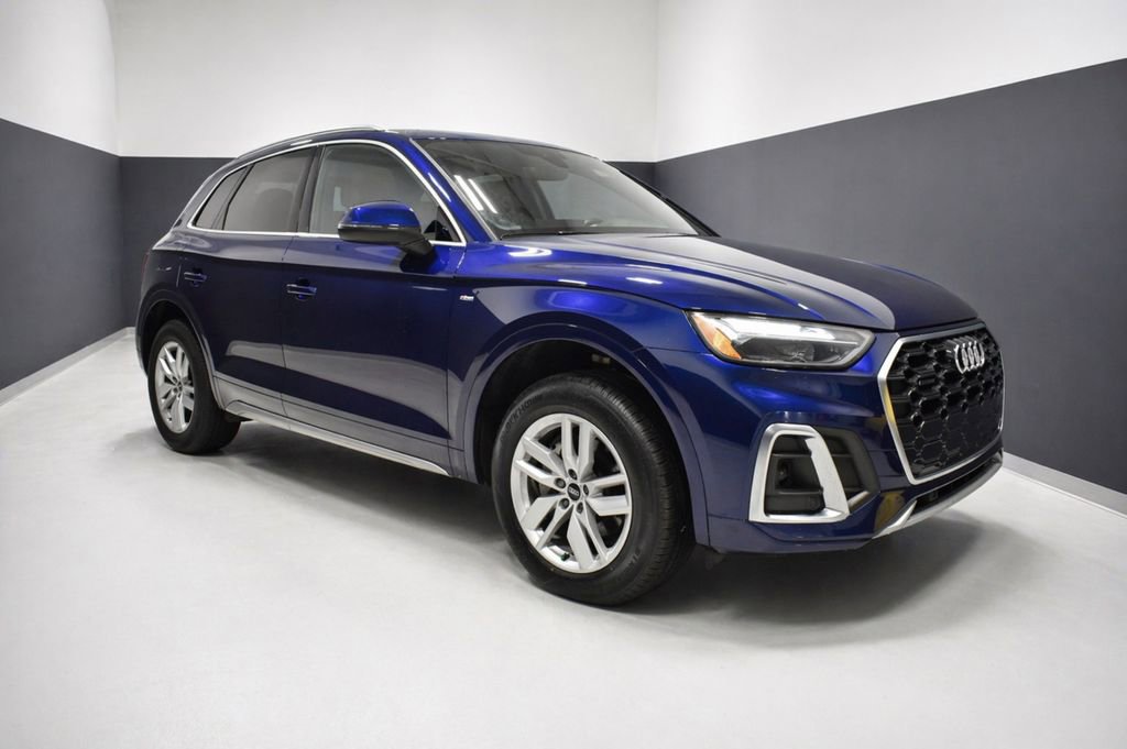 Used 2023 Audi Q5 2.0T Premium w/ Convenience Package AWD/4WD image 7