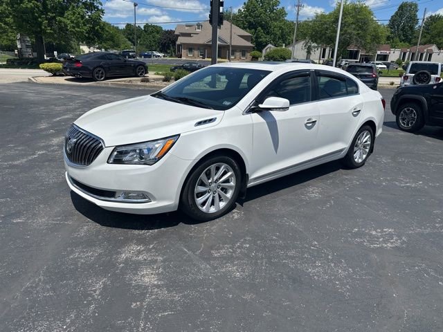 Used 2016 Buick LaCrosse Premium FWD image 1