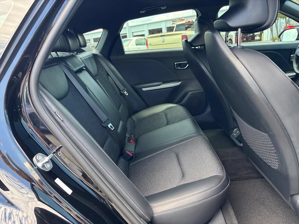 Used 2025 Kia K4 GT-Line w/ GT-Line Sunroof Package FWD image 13
