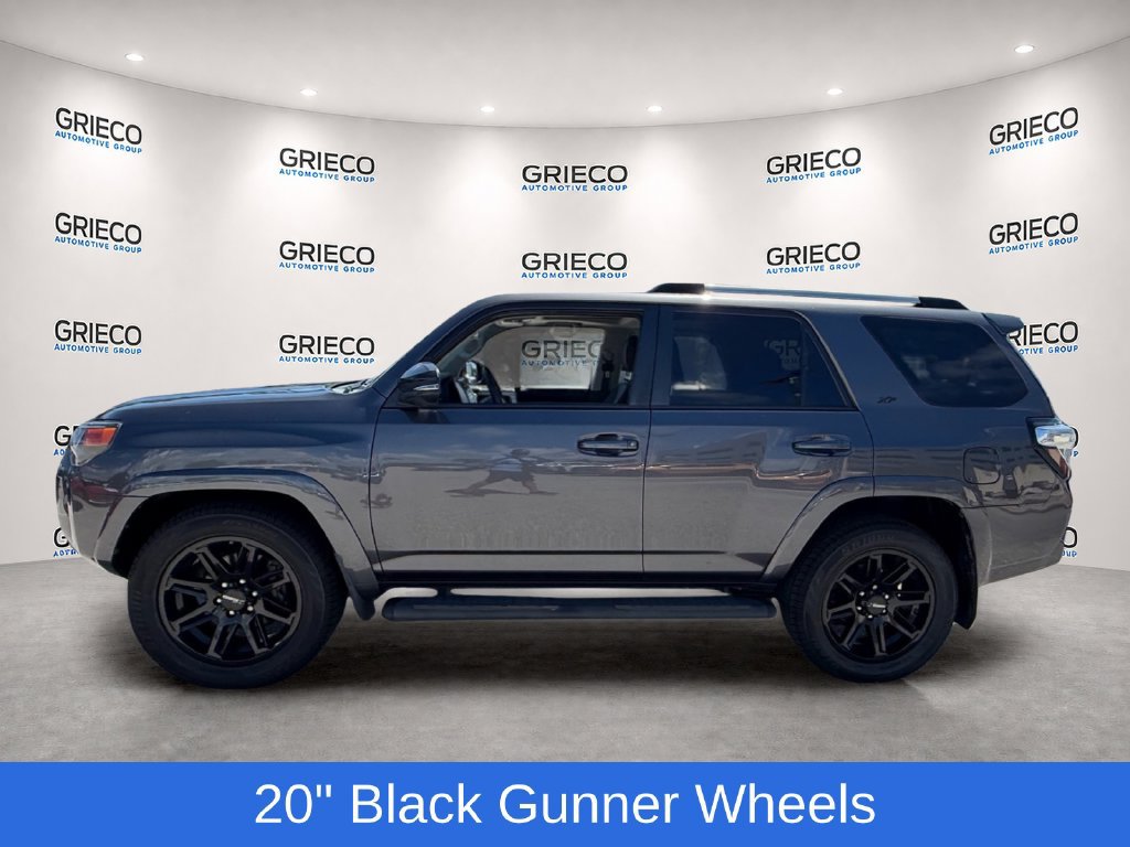 Used 2021 Toyota 4Runner SR5 Premium w/ Moonroof Package RWD image 4