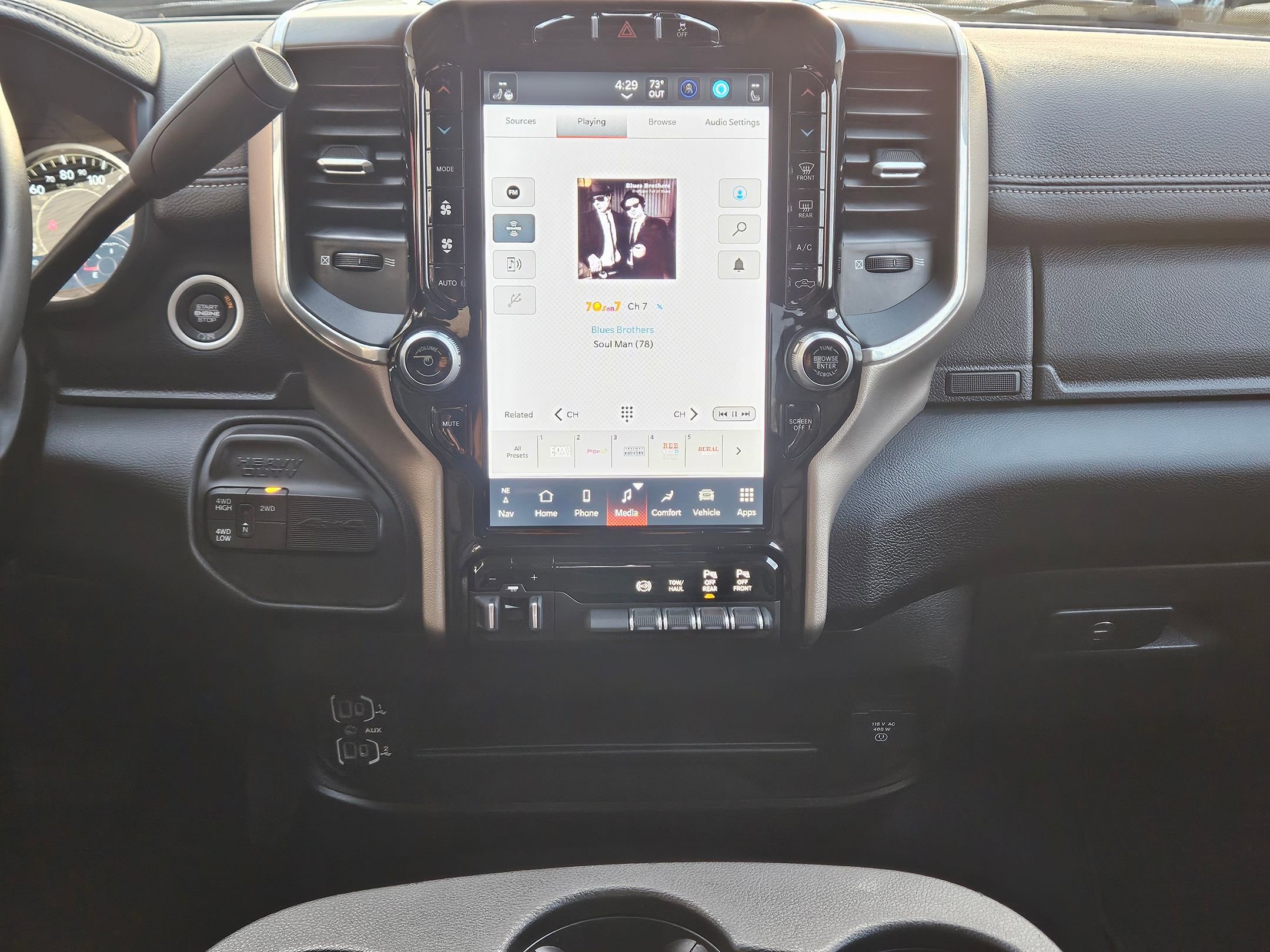 Used 2024 RAM 2500 Laramie image 13