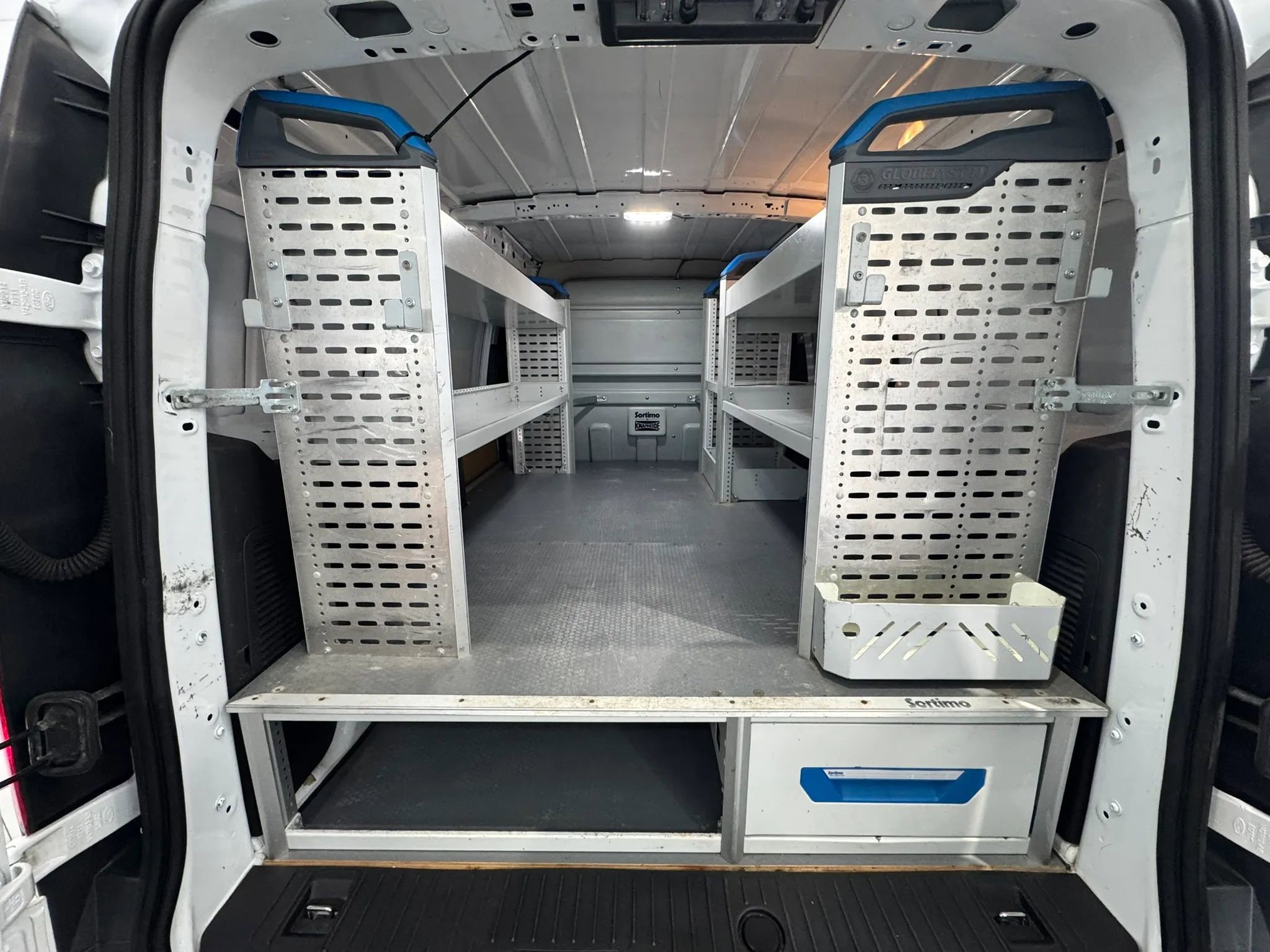Used 2014 Ford Transit Connect XL FWD image 24