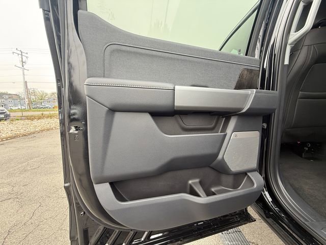 New 2026 Ford F250 Lariat image 24