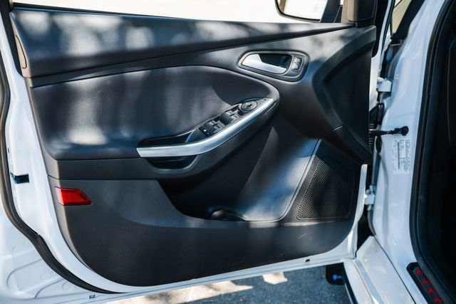 Used 2016 Ford Focus ST image 59