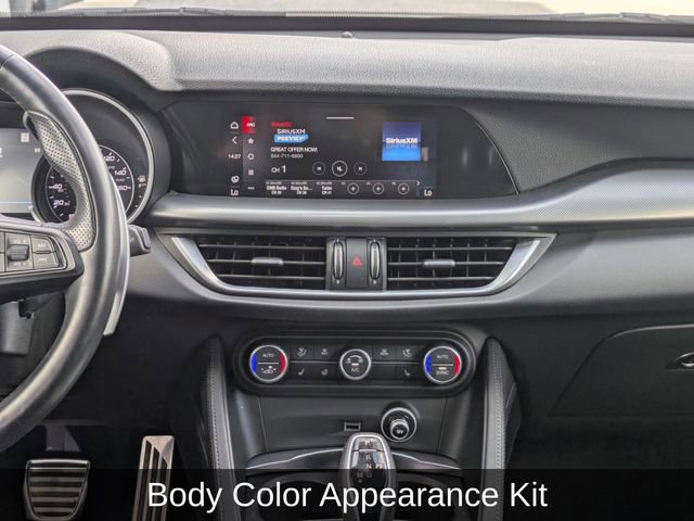 Used 2023 Alfa Romeo Stelvio Veloce image 21