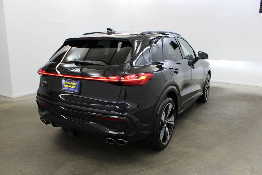 New 2026 Audi SQ5 Prestige AWD/4WD image 5