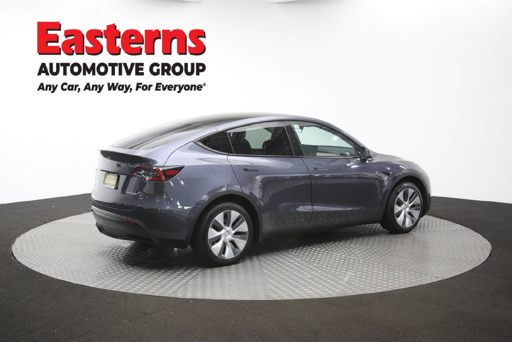 Used 2023 Tesla Model Y Long Range AWD/4WD image 39