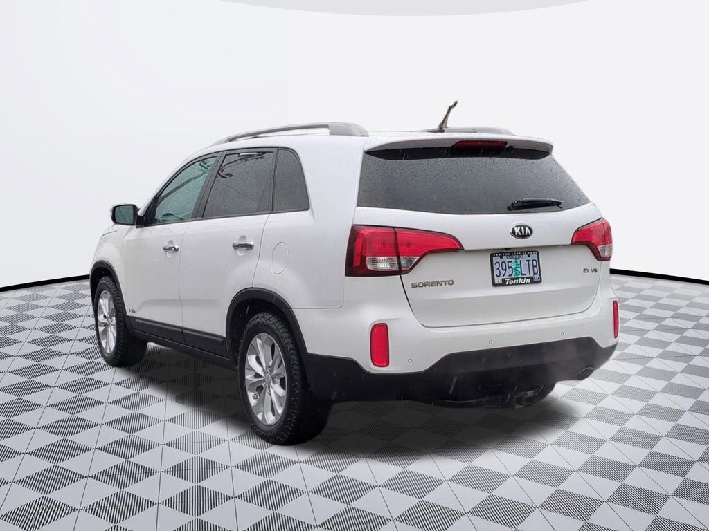 Used 2015 Kia Sorento EX AWD/4WD image 4