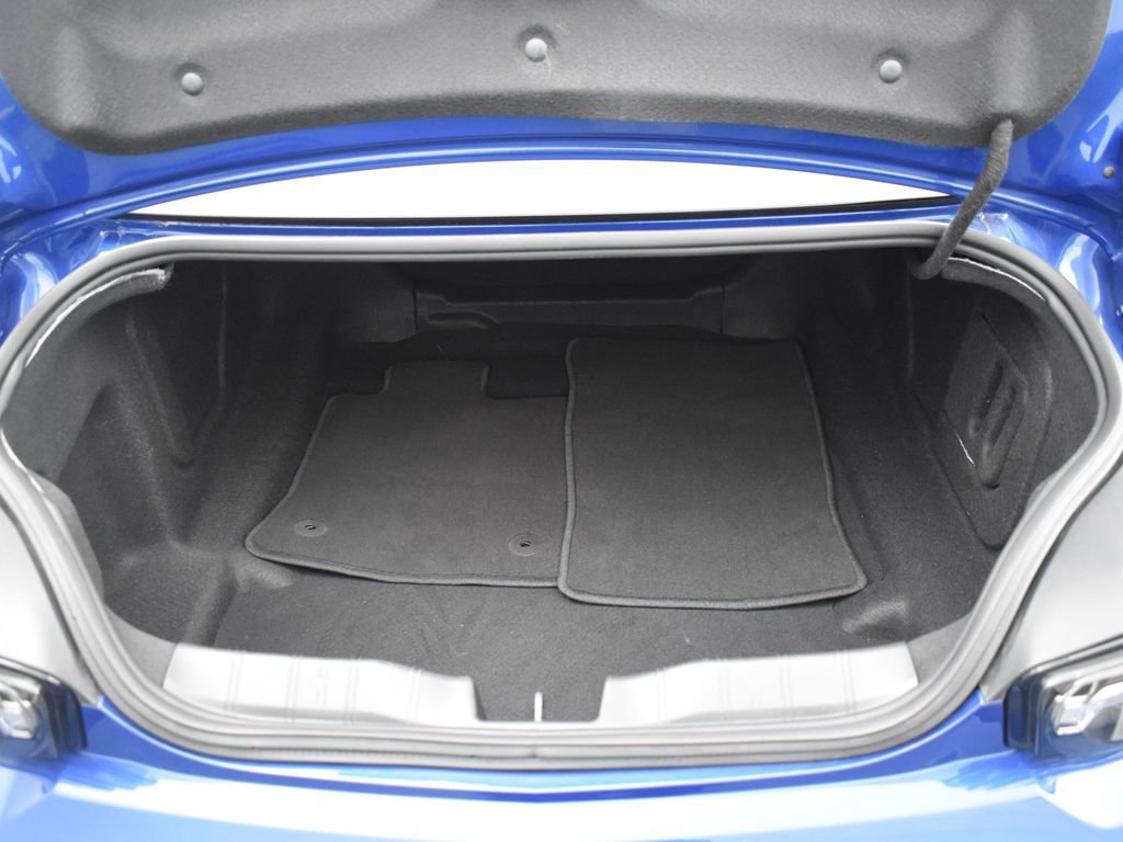 Used 2021 Chevrolet Camaro SS image 10