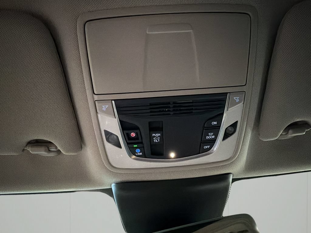 Used 2022 Acura TLX w/ Technology Package FWD image 23
