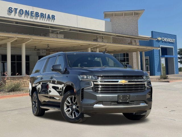 Used 2021 Chevrolet Suburban LT w/ LT Signature Package AWD/4WD image 1