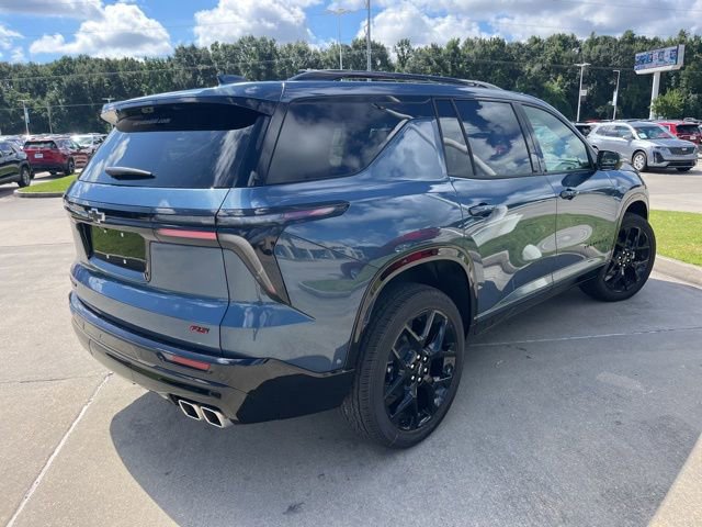 New 2026 Chevrolet Traverse RS w/ LPO, Floor Liner Package FWD image 11