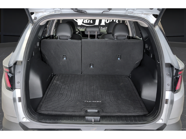 Used 2025 Hyundai Tucson SEL AWD/4WD image 27