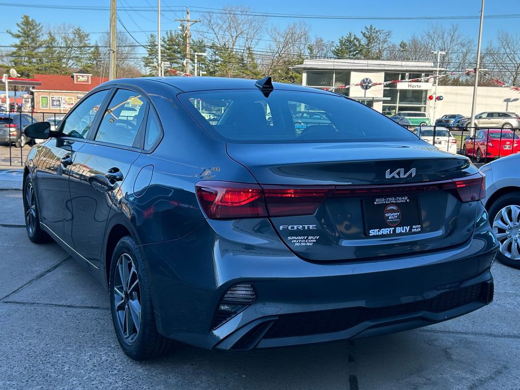 Used 2023 Kia Forte LXS image 8