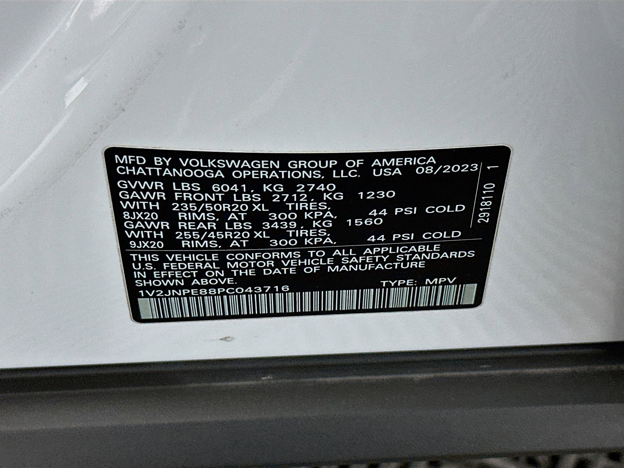 Used 2023 Volkswagen ID.4 Pro S Plus AWD/4WD image 12