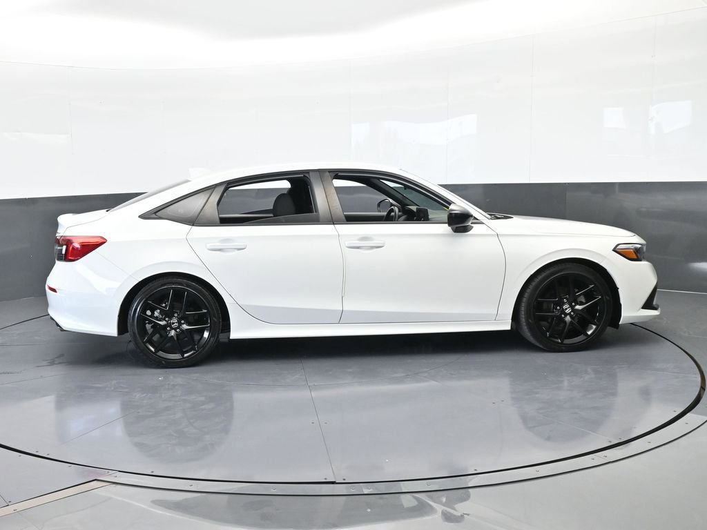 Used 2024 Honda Civic Sport image 7