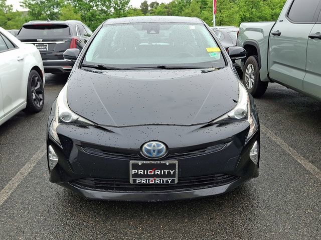 Used 2017 Toyota Prius Three Touring w/ Carpet Mat Package FWD image 4