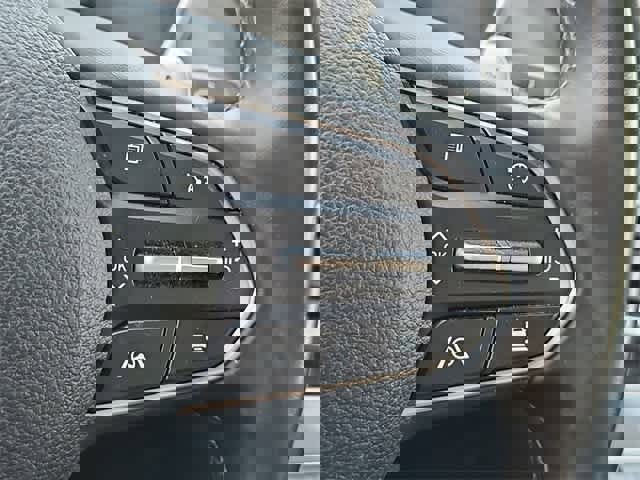 Certified 2022 Hyundai Santa Fe SEL w/ Convenience Package image 24