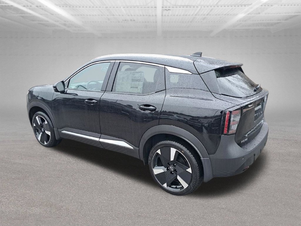 New 2026 Nissan Kicks SR w/ SR Premium Package AWD/4WD image 3