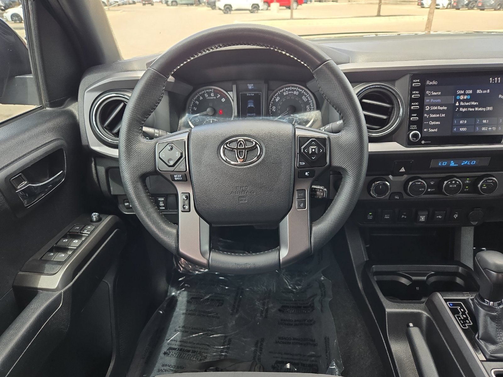Used 2023 Toyota Tacoma TRD Off-Road w/ Technology Package AWD/4WD image 13
