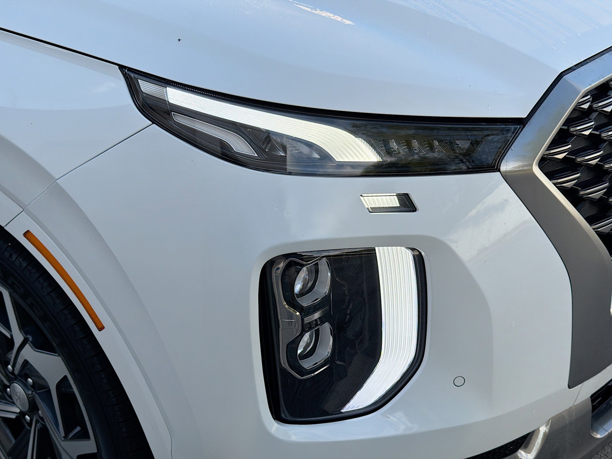 Used 2022 Hyundai Palisade Calligraphy image 35