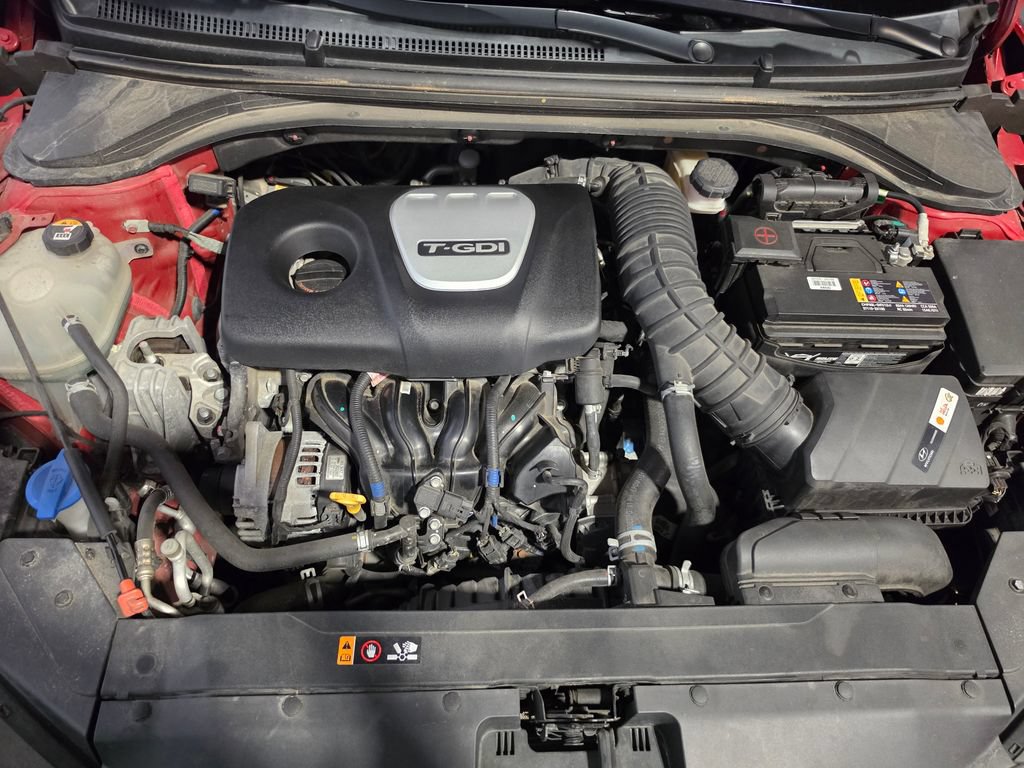 Used 2020 Hyundai Elantra Sport w/ Cargo Package (C1) FWD image 9