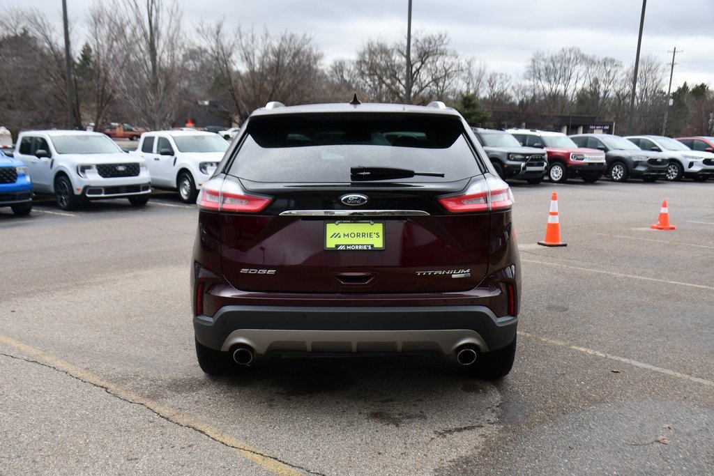 Used 2019 Ford Edge Titanium w/ Cold Weather Package image 5
