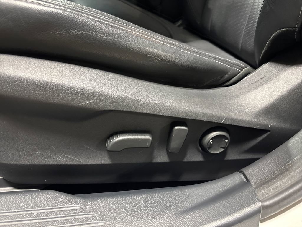 Used 2020 Subaru Outback Limited image 40