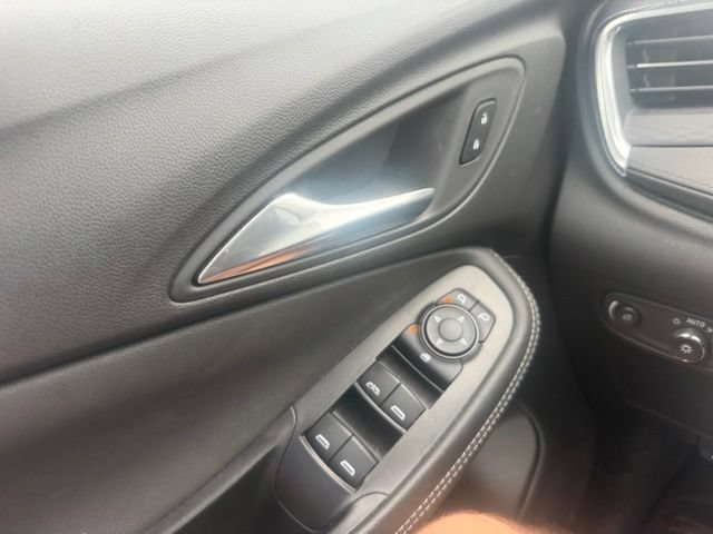 Used 2024 Buick Encore GX Preferred w/ Comfort Package AWD/4WD image 14