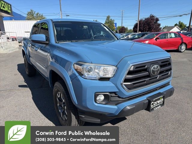 Used 2019 Toyota Tacoma SR5 AWD/4WD image 3