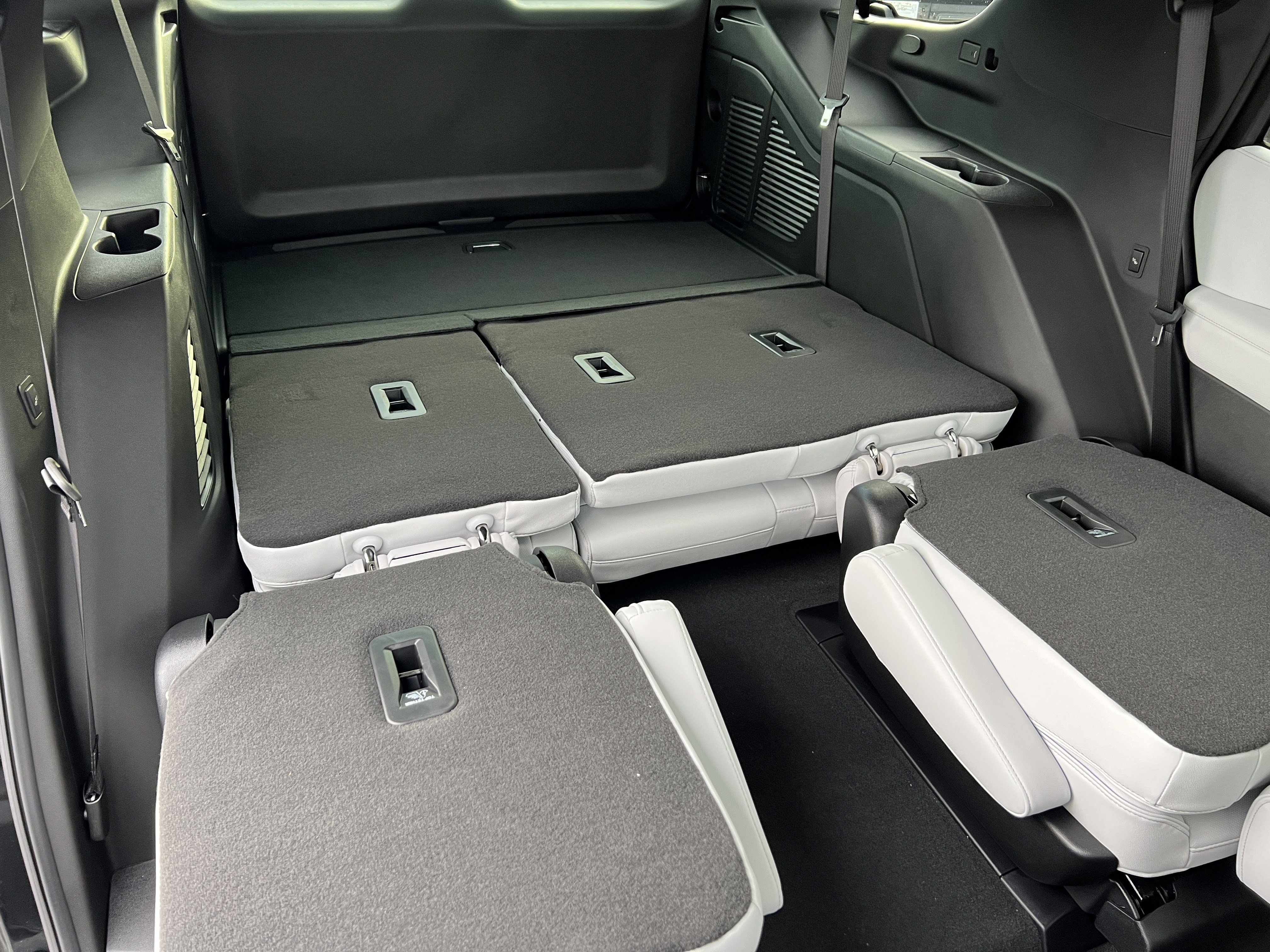 New 2026 Chevrolet Tahoe Premier image 23