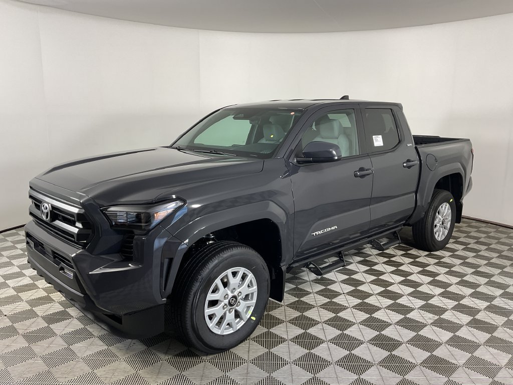 New 2026 Toyota Tacoma SR5 AWD/4WD image 3