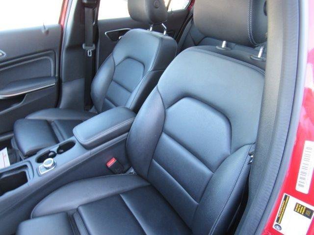 Used 2016 Mercedes-Benz GLA 250 4MATIC image 8