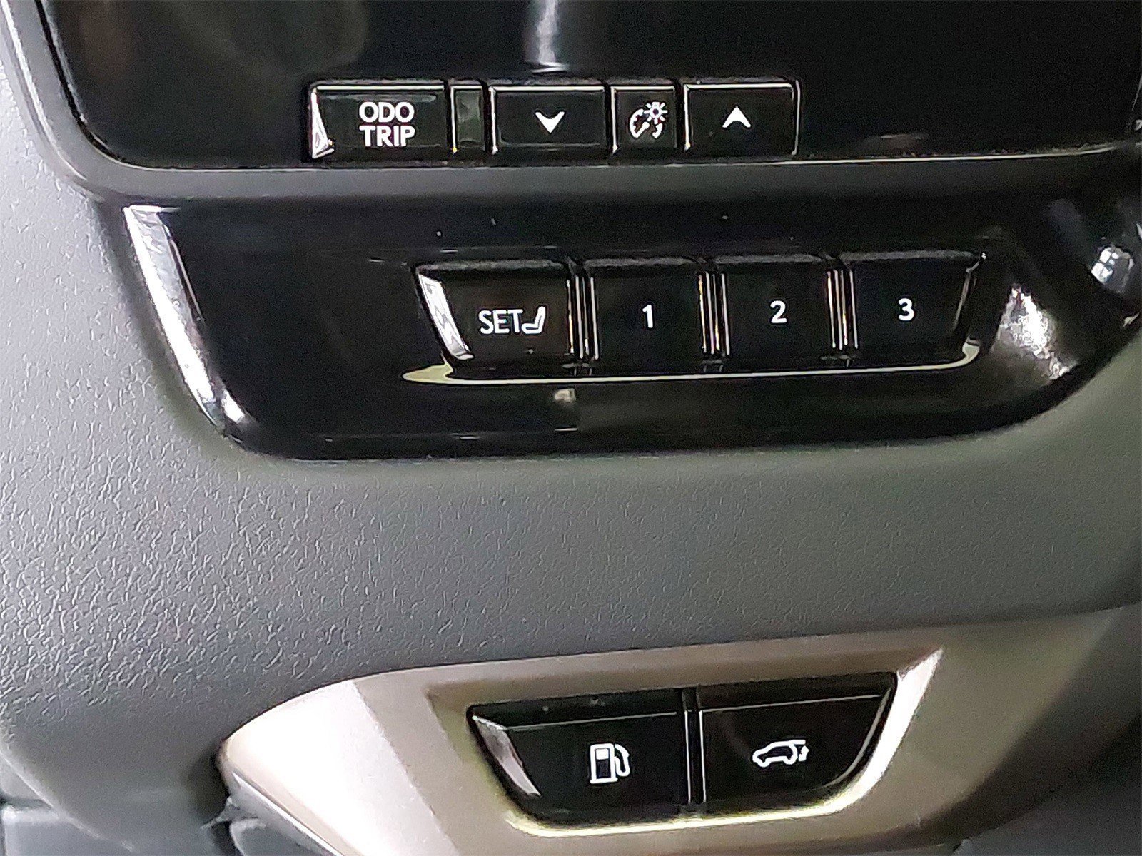 Used 2024 Lexus RX 350 image 29