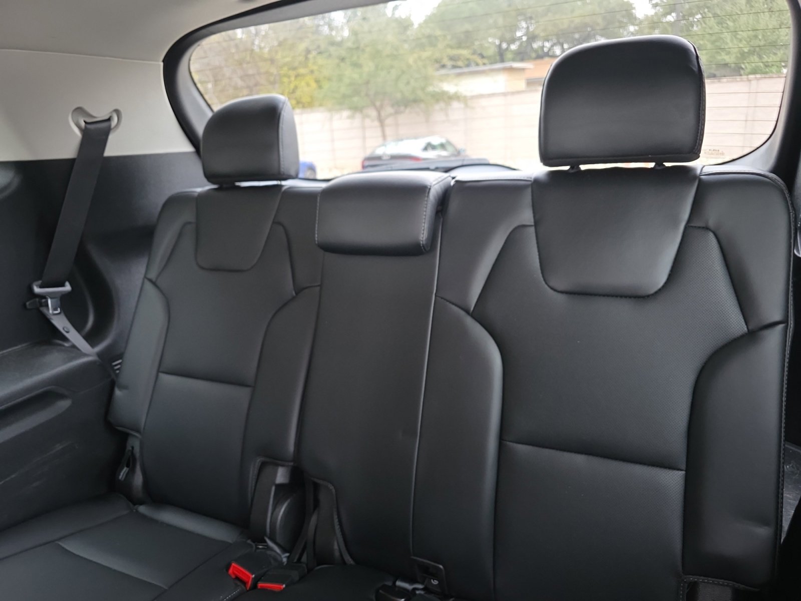 Certified 2024 Kia Telluride LX image 19