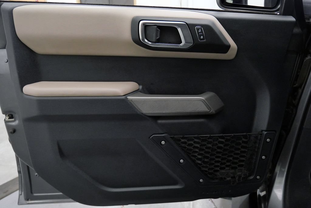 Used 2023 Ford Bronco Wildtrak AWD/4WD image 13