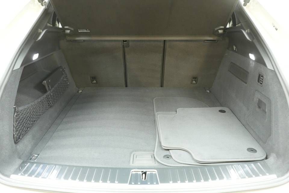 New 2026 Porsche Cayenne GTS image 28