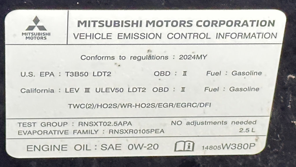 Used 2024 Mitsubishi Outlander AWD image 54