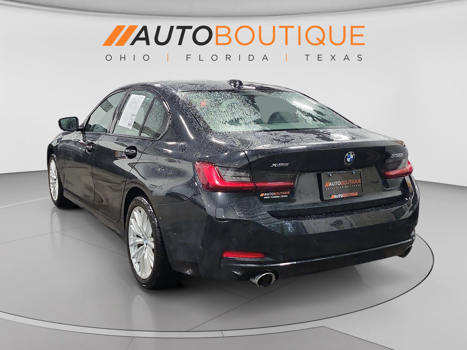 Used 2023 BMW 330i xDrive Sedan w/ Driving Assistance Package AWD/4WD image 3