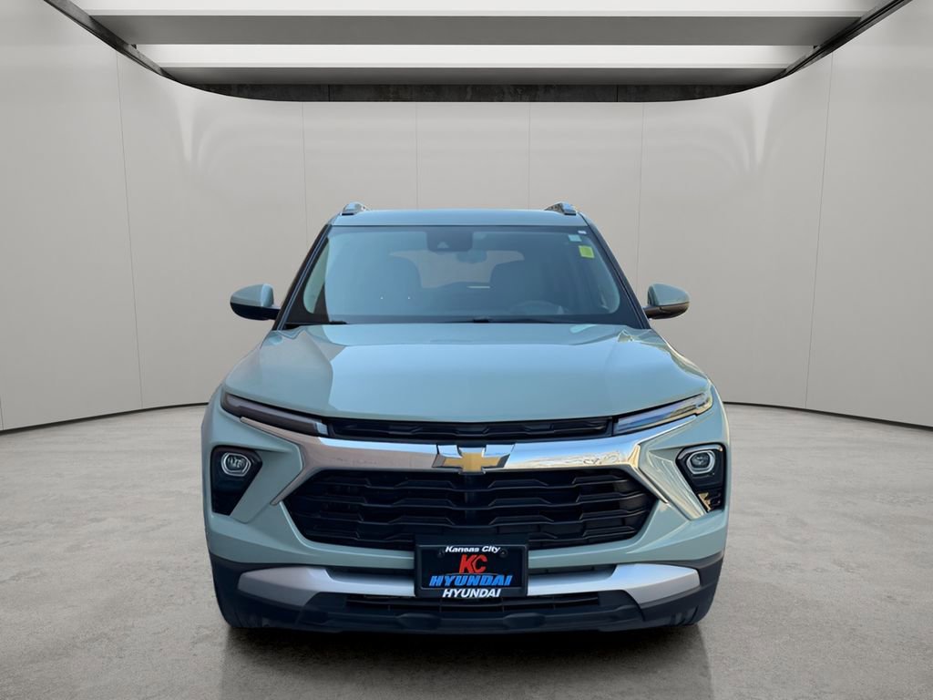 Used 2025 Chevrolet TrailBlazer LT image 8