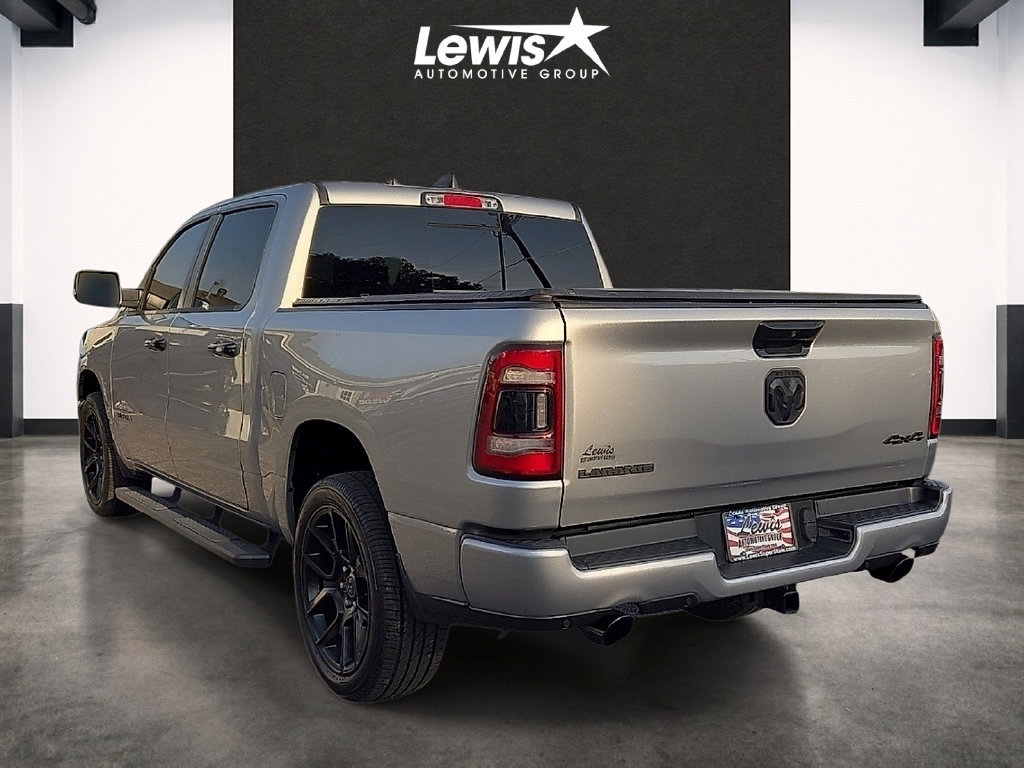 Used 2024 RAM 1500 Laramie AWD/4WD image 3