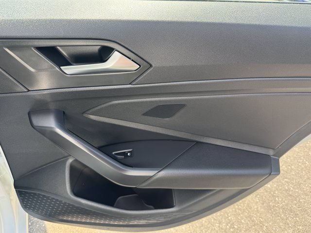 Used 2019 Volkswagen Jetta R-Line FWD image 33