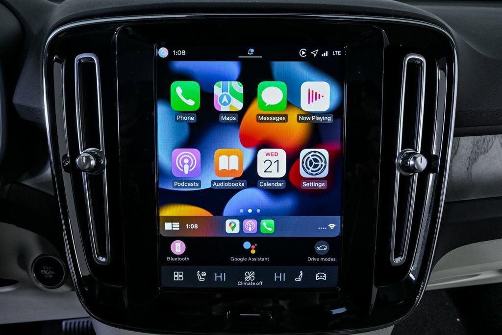 New 2026 Volvo XC40 B5 Plus w/ Protection Package Premier image 15