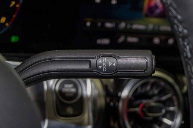 Certified 2023 Mercedes-Benz GLB 250 4MATIC image 18