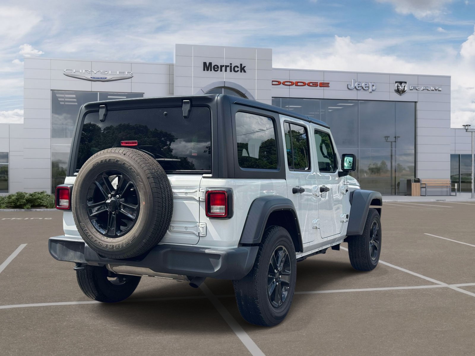 Used 2022 Jeep Wrangler Unlimited Sport AWD/4WD image 6