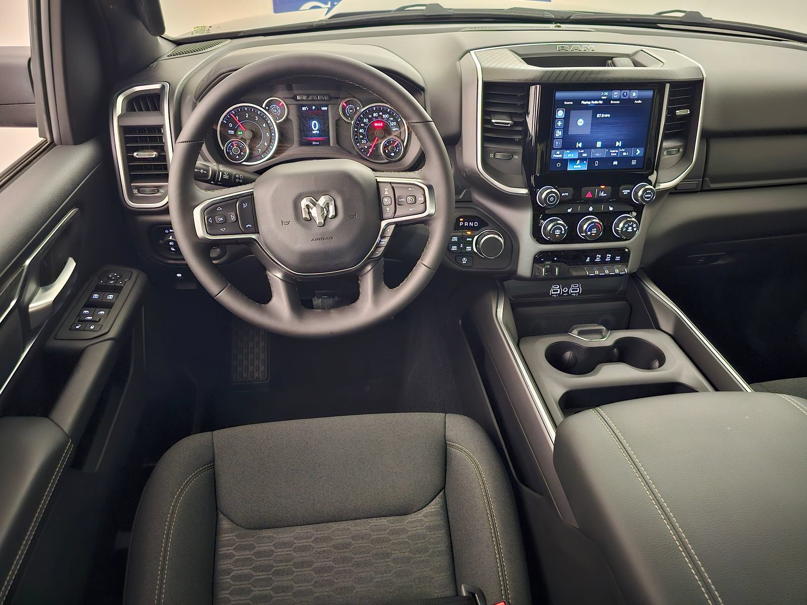 New 2026 RAM 1500 Big Horn AWD/4WD image 7